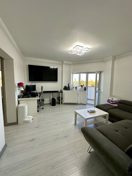 Drumul Taberei, vis a vis Auchan, bloc cu BRD an 1980