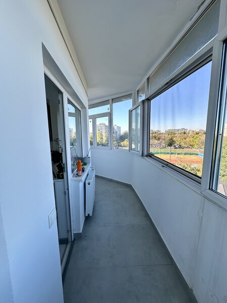 Drumul Taberei, vis a vis Auchan, bloc cu BRD an 1980